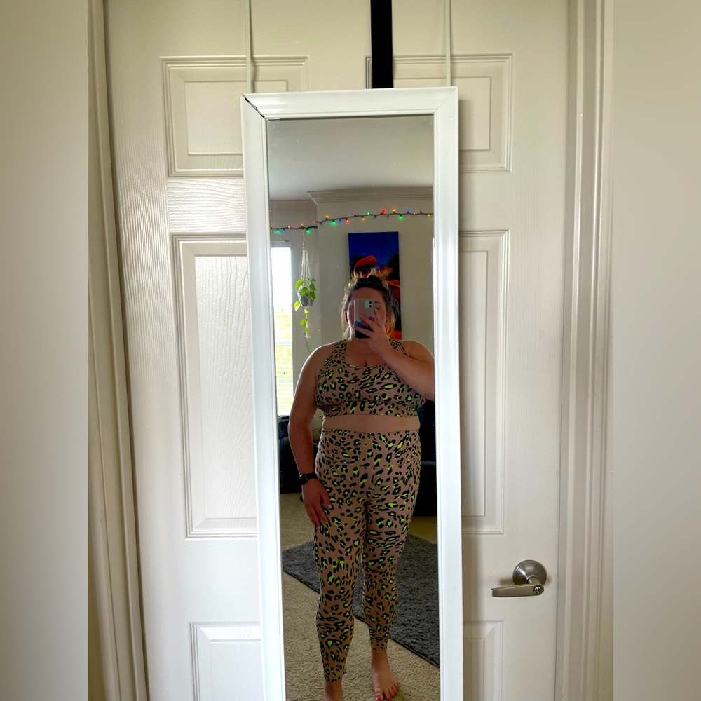 Fabletics Matching Leopard Print Set